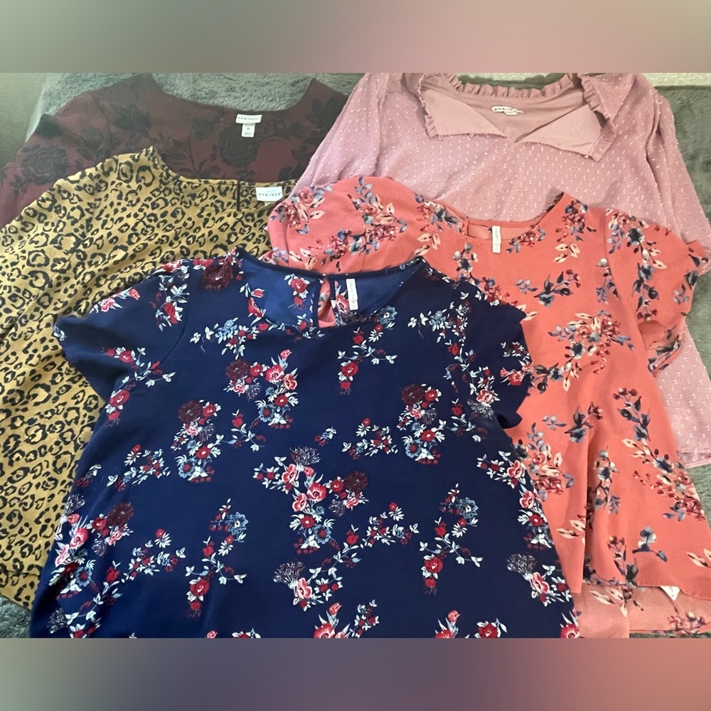 Bundle of 5 Target 3x short sleeve tops